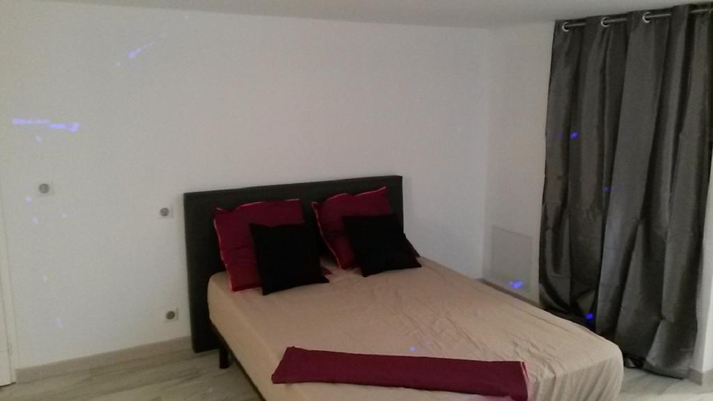 Safranier Townhouse Antibes Quarto foto